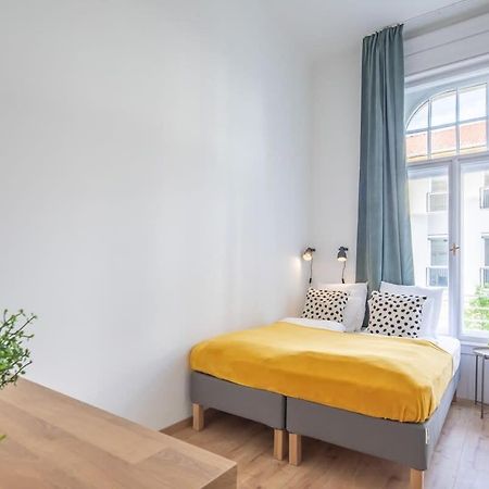 Central - New - Easy Sleep Budapest Extérieur photo